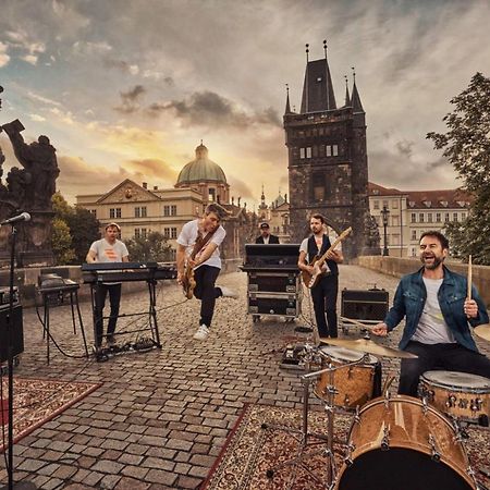 Helen Homestay Vaclavske Namesti Prag Exterior foto