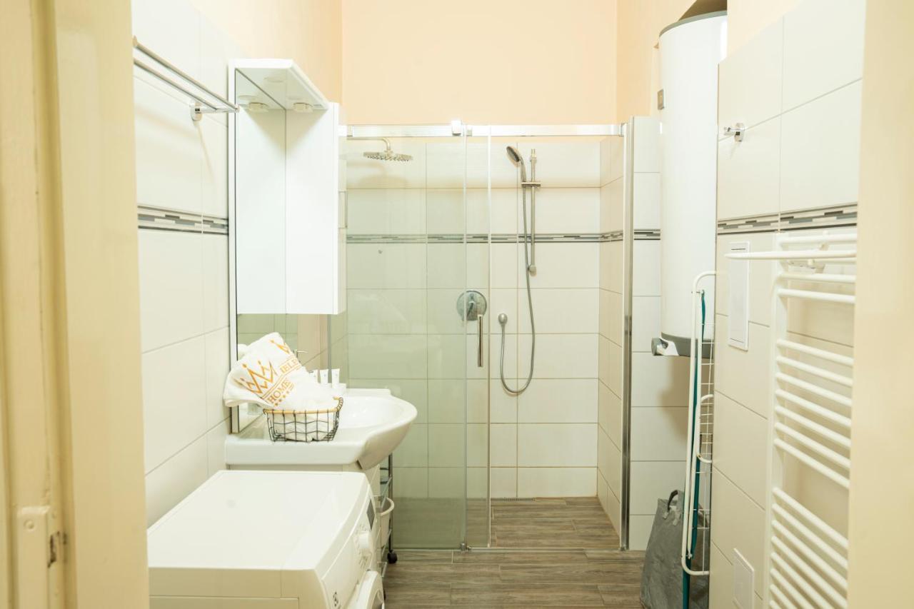 Helen Homestay Vaclavske Namesti Prag Exterior foto