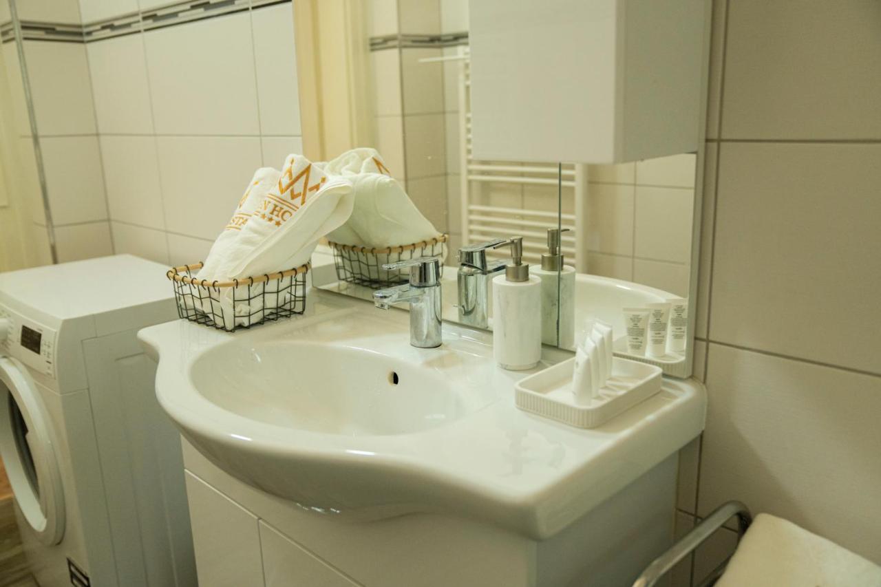 Helen Homestay Vaclavske Namesti Prag Exterior foto