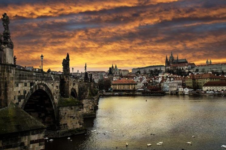 Helen Homestay Vaclavske Namesti Prag Exterior foto